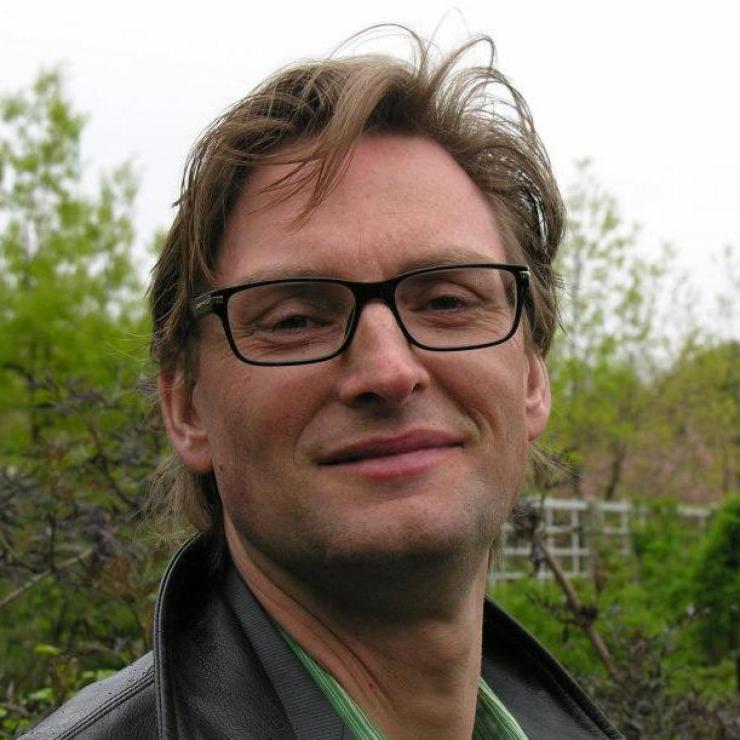 Profile picture for user Stefan Stürup